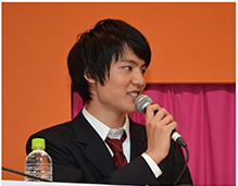 阿久津くんインタビュー写真